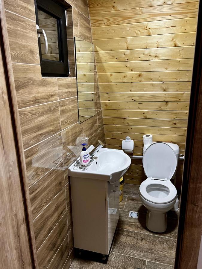 Capu Cîmpului A-Frame Bucovina- Paradis Bucovinean المظهر الخارجي الصورة