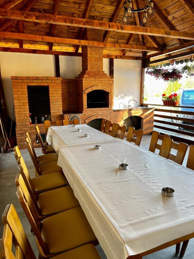 Capu Cîmpului A-Frame Bucovina- Paradis Bucovinean المظهر الخارجي الصورة